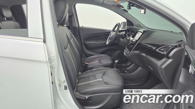Chevrolet Korea Spark 2022 — photo 16