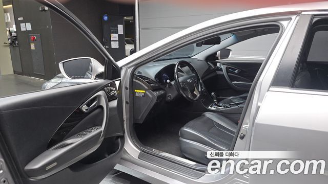Hyundai Grandeur 2014 — photo 10