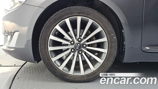 Kia K7 2015 — photo 5