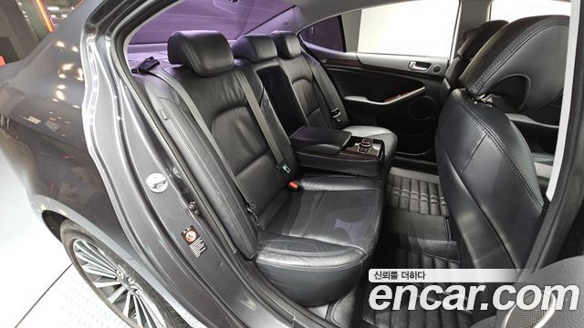 Kia K7 2015 — photo 11