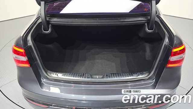 Kia K7 2015 — photo 20