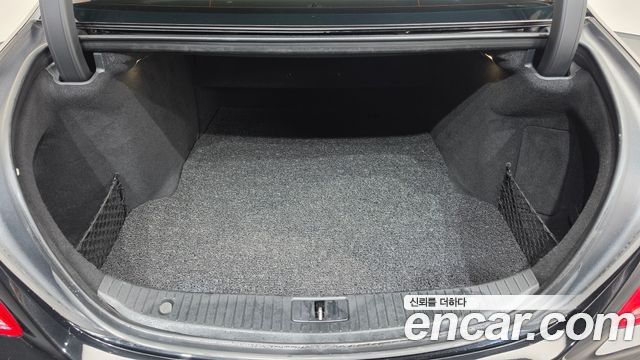 Mercedes-Benz S-Class 2016 — photo 20