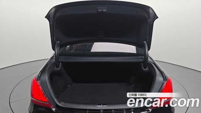 Genesis EQ900 2017 — photo 24