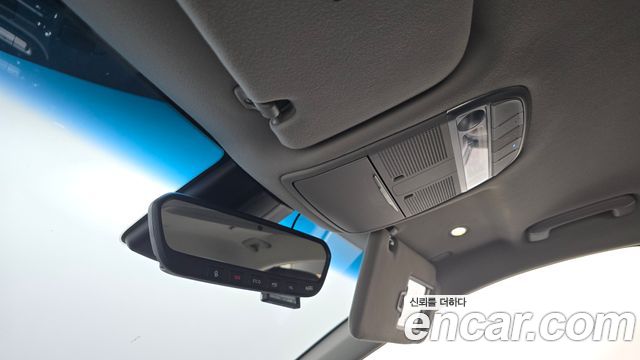 Genesis EQ900 2017 — photo 27