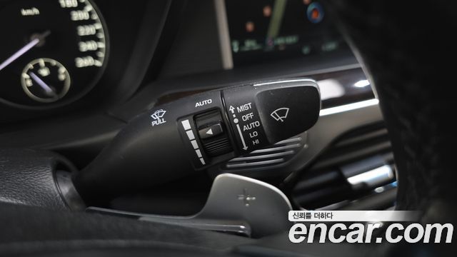 Genesis EQ900 2017 — photo 30
