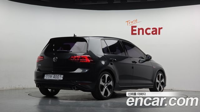 Volkswagen Golf 2015 — photo 2