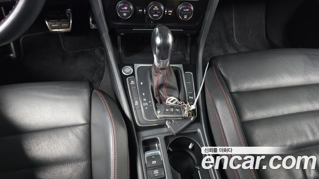 Volkswagen Golf 2015 — photo 9