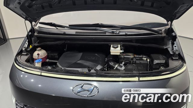 Hyundai Staria 2022 — photo 6