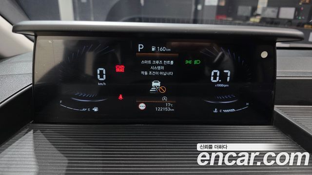 Hyundai Staria 2022 — photo 11
