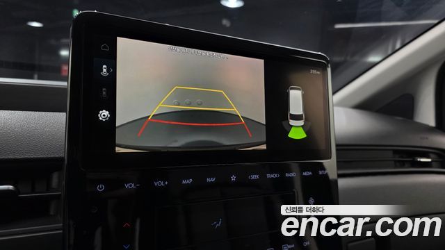 Hyundai Staria 2022 — photo 23