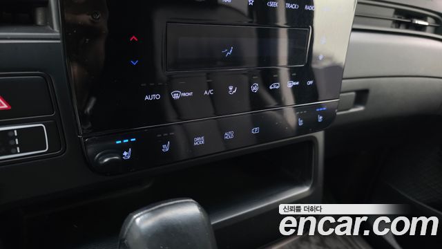 Hyundai Staria 2022 — photo 24