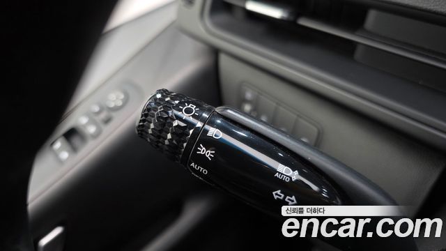 Hyundai Staria 2022 — photo 27