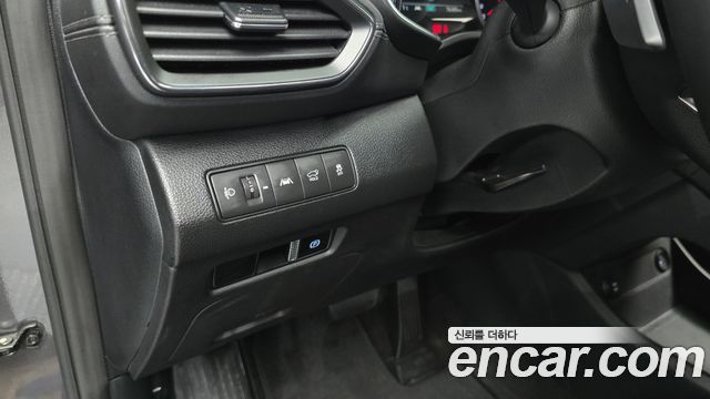Hyundai Santafe 2023 — photo 26