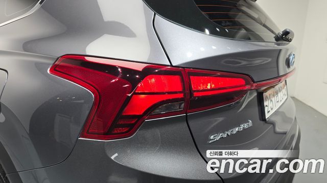 Hyundai Santafe 2023 — photo 9