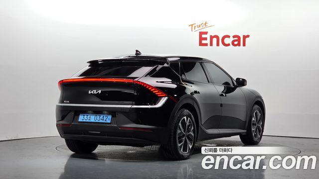 Kia EV6 2024 — photo 2