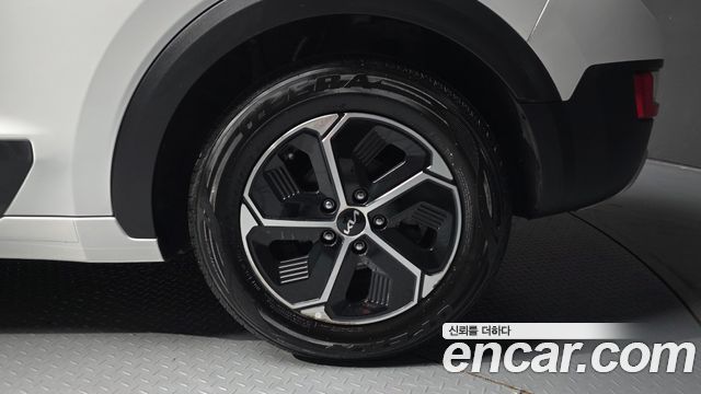 Kia Niro 2022 — photo 7