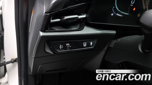 Kia Niro 2022 — photo 27