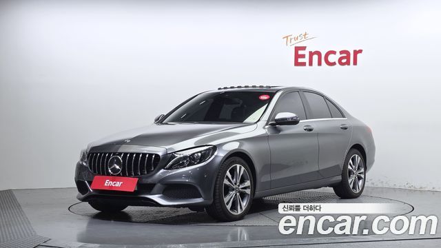 Mercedes-Benz C-Class 2018 — photo 1