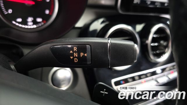 Mercedes-Benz C-Class 2018 — photo 9