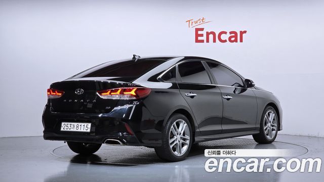 Hyundai Sonata 2019 — photo 2