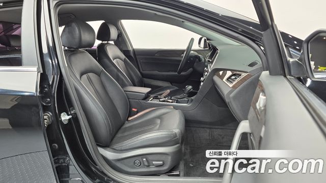 Hyundai Sonata 2019 — photo 11