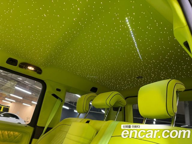 Mercedes-Benz G-Class 2022 — photo 14
