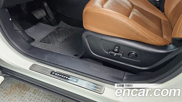 KG Mobility Torres 2024 — photo 31