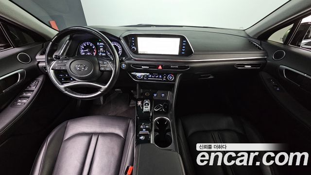 Hyundai Sonata 2022 — photo 7