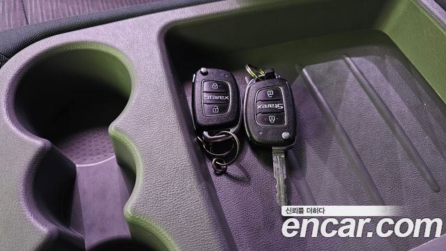 Hyundai Starex 2018 — photo 25