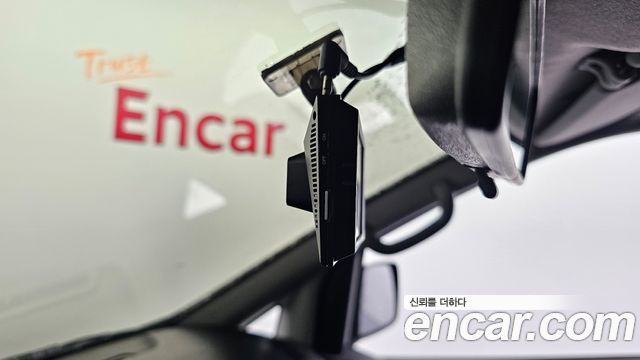 Hyundai Starex 2018 — photo 27