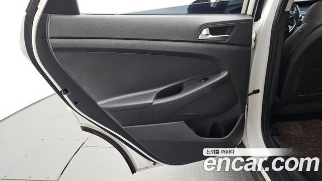 Hyundai Tucson 2017 — photo 15