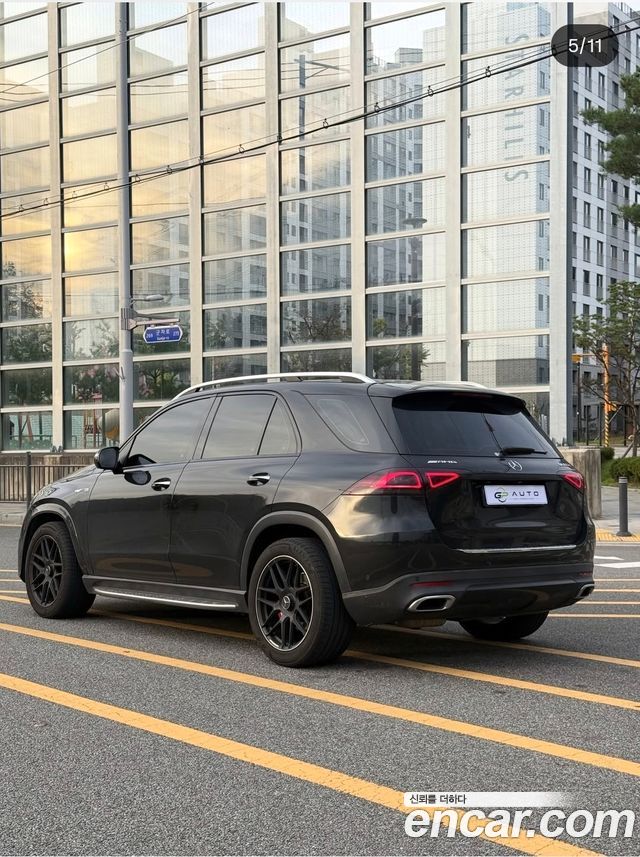Mercedes-Benz GLE-Class 2019 — photo 2