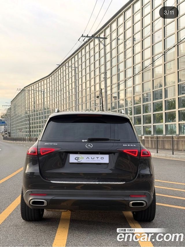 Mercedes-Benz GLE-Class 2019 — photo 4