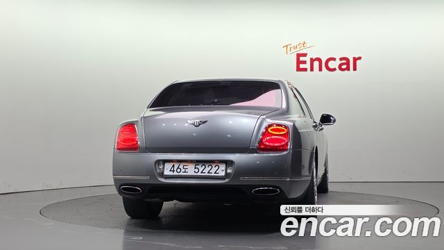 Bentley Flying Spur 2013 — photo 4