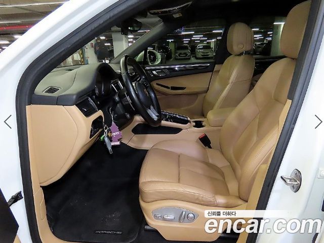 Porsche Macan 2017 — photo 6