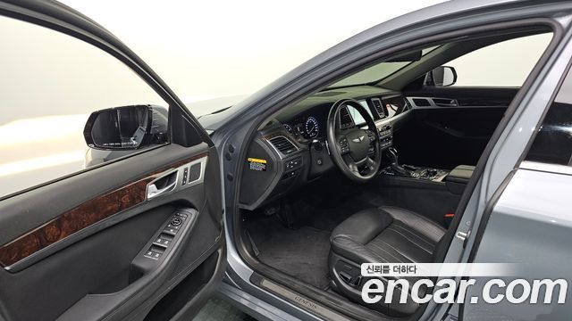Hyundai Genesis 2016 — photo 13