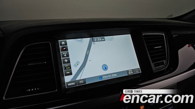 Hyundai Genesis 2016 — photo 19