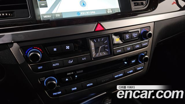 Hyundai Genesis 2016 — photo 21