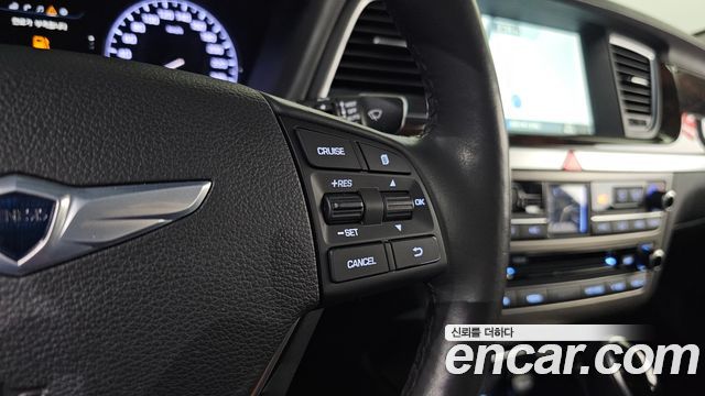 Hyundai Genesis 2016 — photo 22