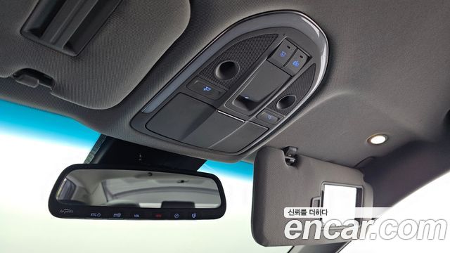 Hyundai Genesis 2016 — photo 25