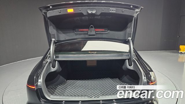 Hyundai Grandeur 2025 — photo 20