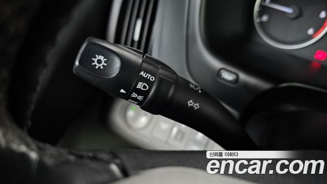 Hyundai Starex 2019 — photo 14