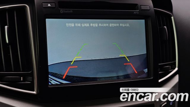 Hyundai Starex 2019 — photo 17