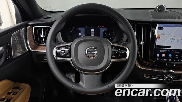 Volvo XC60 2024 — photo 19