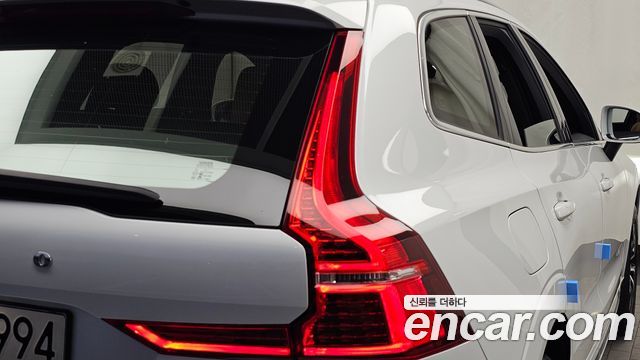 Volvo XC60 2024 — photo 9
