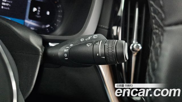 Volvo XC60 2024 — photo 30
