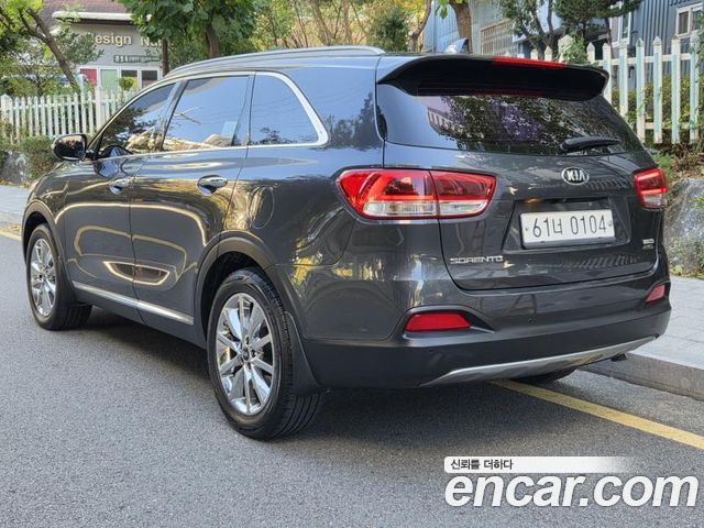 Kia Sorento 2016 — photo 2