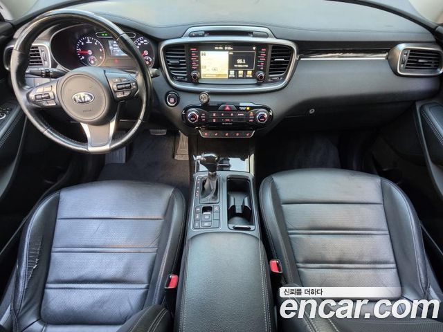 Kia Sorento 2016 — photo 7