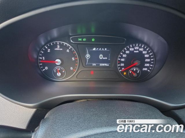 Kia Sorento 2016 — photo 8
