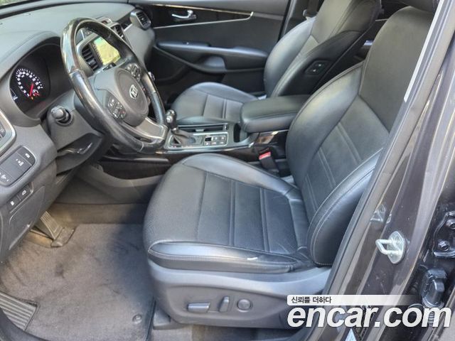 Kia Sorento 2016 — photo 10